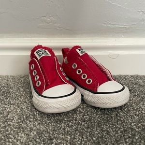 Red toddler converse